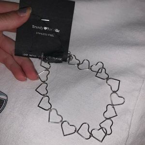 Brandy Melville Hearts Choker